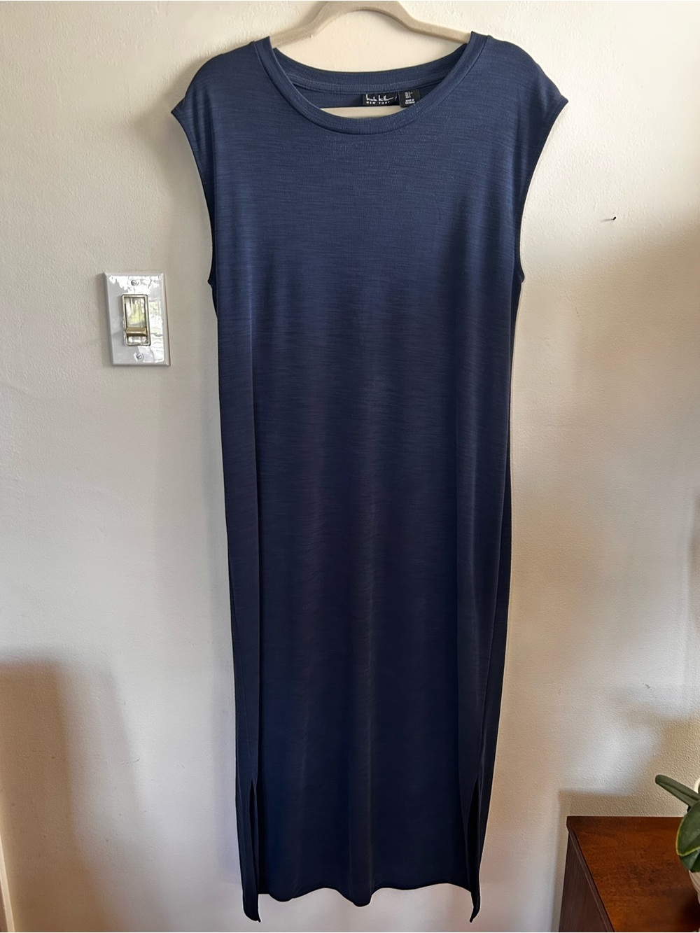 Nicole Miller New York Sleeveless Navy Maxi Shift Dress